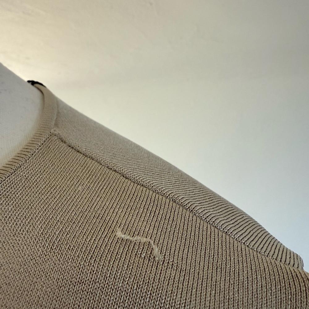Karen Millen Taupe V-Neck Sweater Size M NWT - Picture 4 of 9